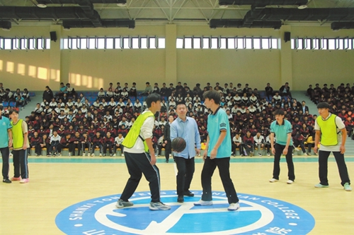 臨汾：迎“籃”而上 悅動青春